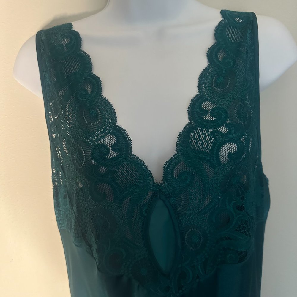 Gold Label Victoria's Secret Satin Teal Chemise with Lace & Slit - Size L - Picture 4 of 10
